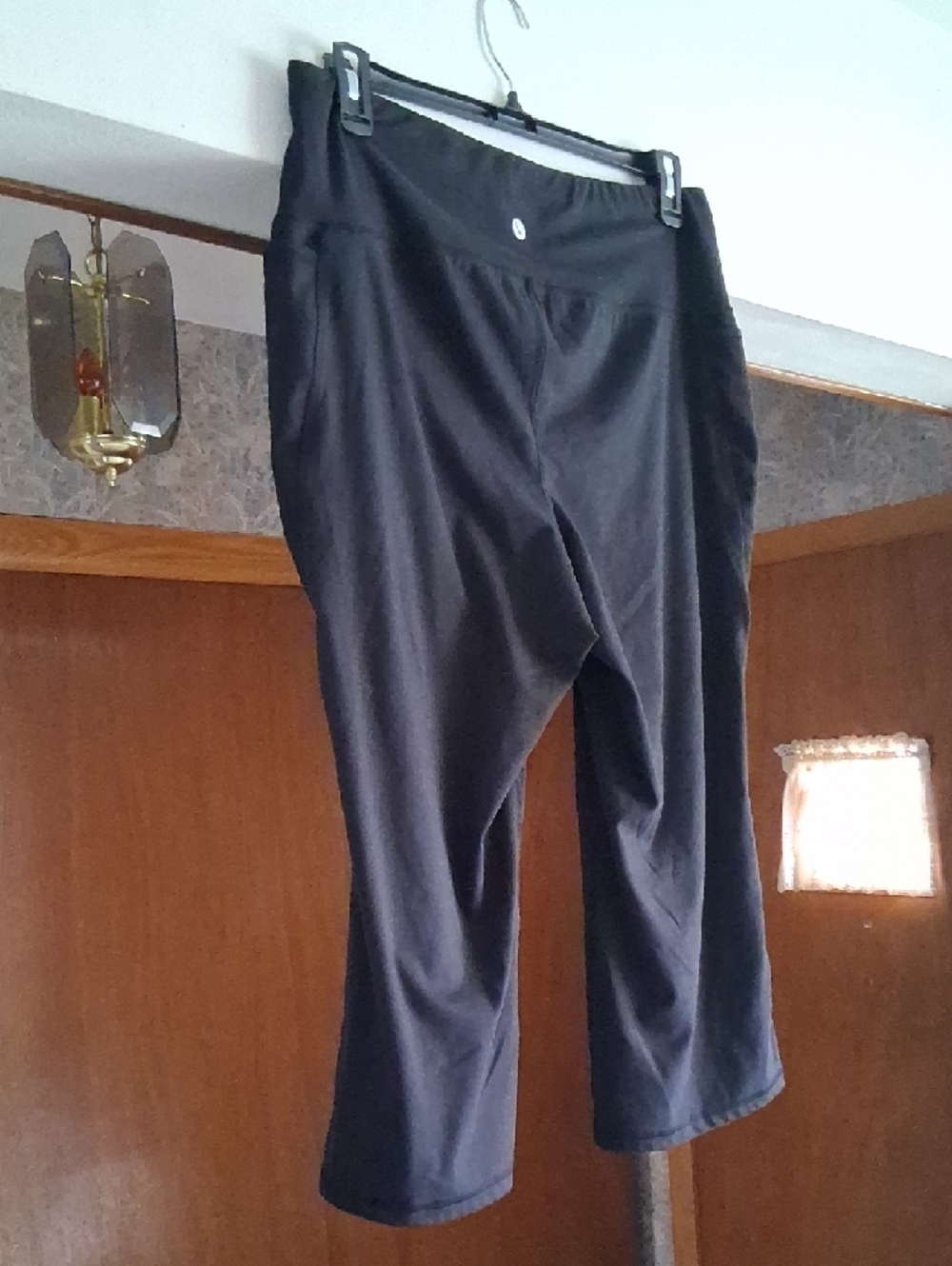 Size 18/20 Lane Bryant LIVI Soft Capri Pants C102 - Picture 9 of 10
